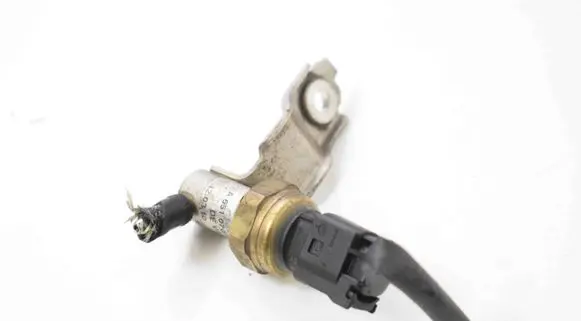Mercedes-Benz C W204 Other devices A6510701381
