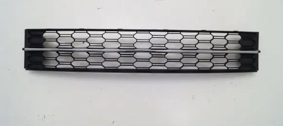 Skoda Octavia Mk3 (5E) Front bumper lower grill