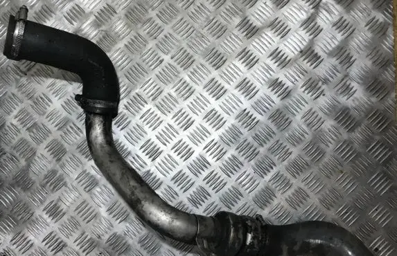 Renault Megane II Air intake hose/pipe 7087302004 708730200-4