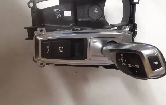 BMW X6 E71 Gear shift switch/knob 10022151