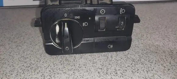 BMW 3 E46 Light switch 61318383225 086480050