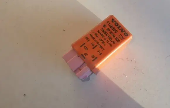 Volvo S70 V70 V70 XC Other relay 9148300 898756000