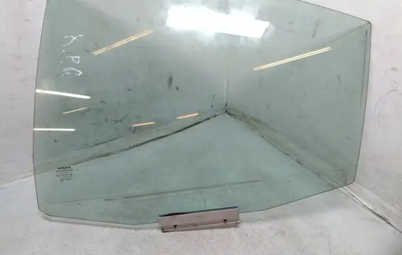 Volvo S60 Rear door window glass