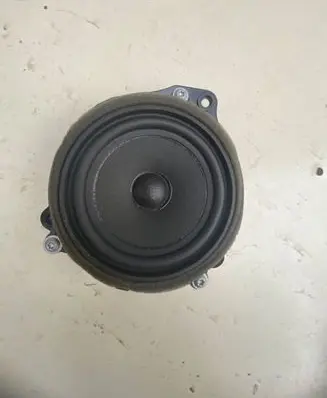 BMW X2 F39 Front door speaker 9274700 554011 16014910