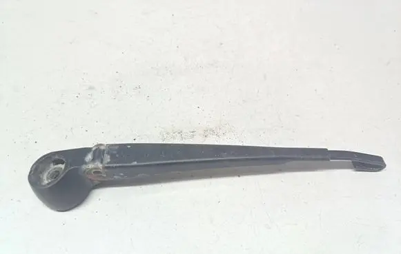 Audi A4 S4 B5 8D Rear wiper blade arm 8D9955407