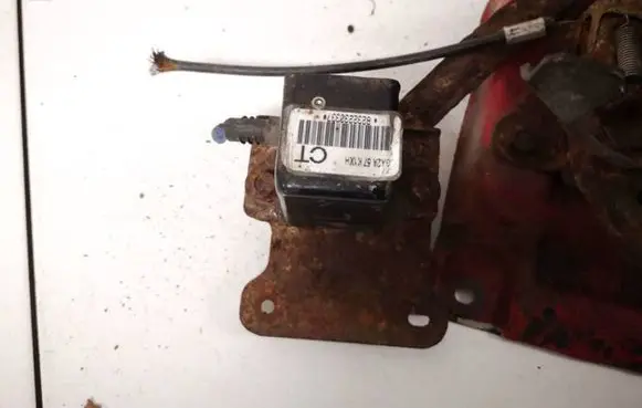 Mazda MX-6 Airbag deployment crash/impact sensor ga2a57k1xh ga2a57k1xhct