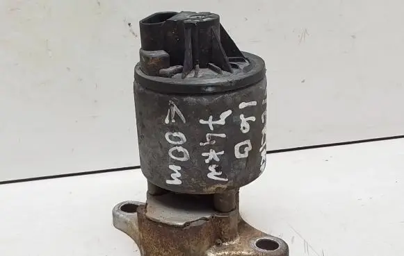 Opel Vectra B EGR valve 07661A