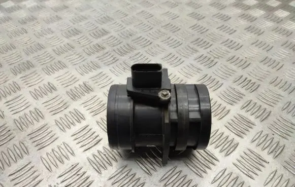 Volkswagen Tiguan Mass air flow meter 06J906461B 06F906461B