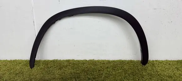 Toyota Highlander XU70 Front arch trim 75872-0e030