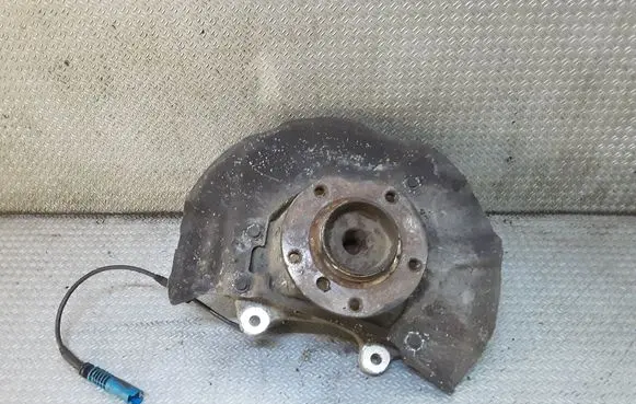 BMW 5 E60 E61 Front wheel hub spindle knuckle
