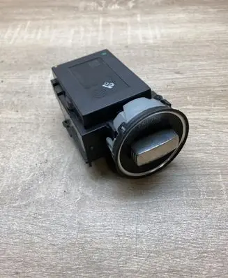 Volkswagen PASSAT B6 Ignition lock 3C0905843R