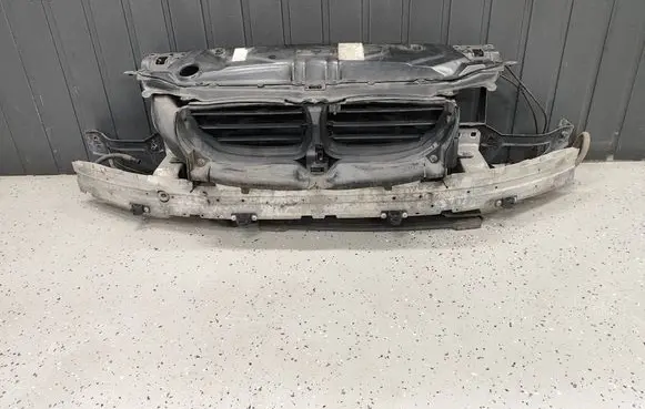BMW 5 E60 E61 Front bumper cross member 7178080 717808003 13232811