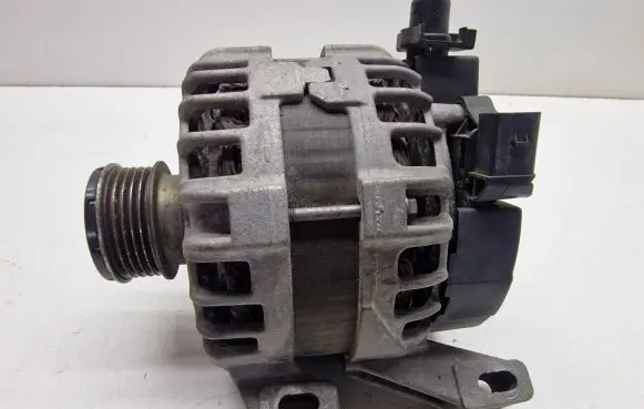 Volvo S60 Generator/alternator 30659131 0125811005 K83HC101204