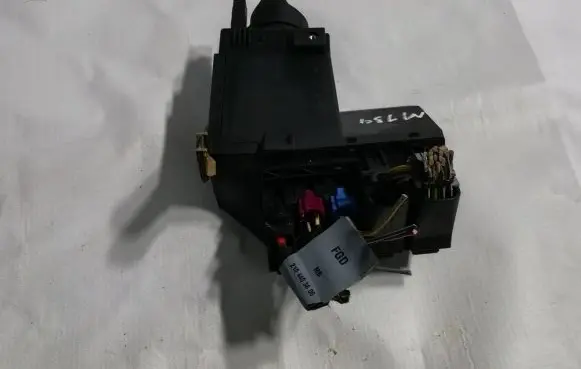 Mercedes-Benz E W210 Light switch 2105450104