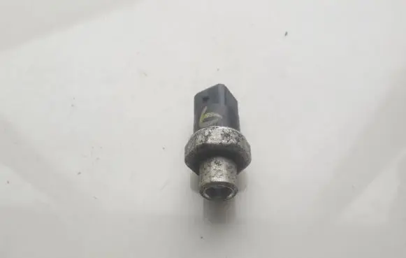 Air conditioning (A/C) pressure sensor