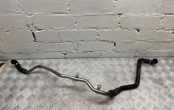 Mercedes-Benz E W213 Engine coolant pipe/hose A2135014782