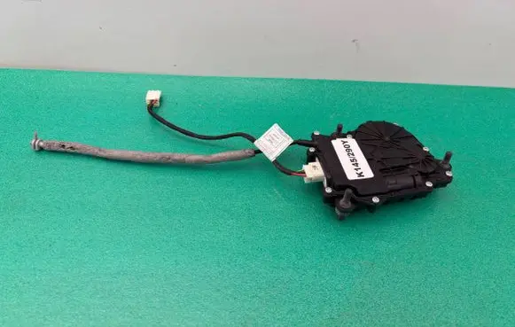 BMW X5 F15 Tailgate boot lock/latch motor 730344306