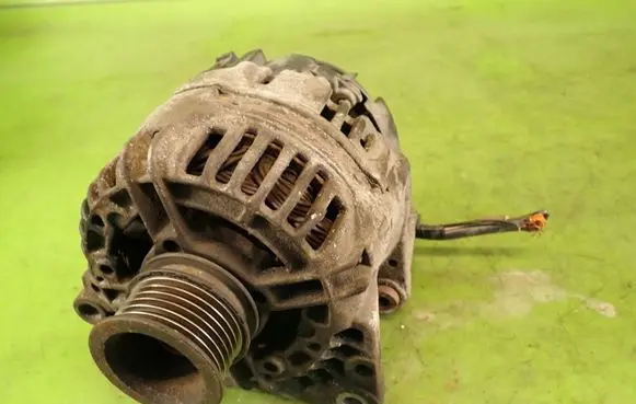 Mercedes-Benz Sprinter W901 W902 W903 W904 Generator/alternator