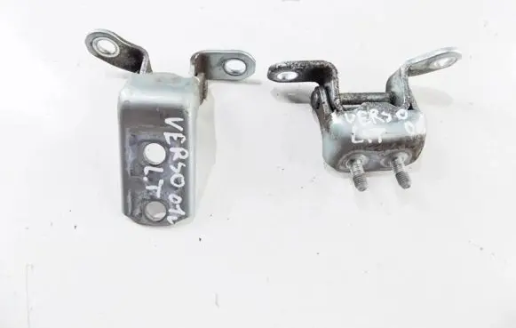 Toyota Avensis Verso Rear door hinge set 