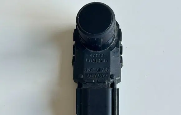 Toyota RAV 4 (XA50) Parking PDC sensor 4206050580 5058009B21 165