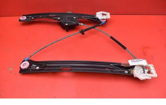 BMW 7 F01 F02 F03 F04 Front door window regulator with motor 