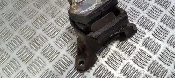 Ford Mondeo MK II Engine mount bracket 93bb6p079cb