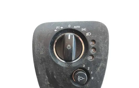 Mercedes-Benz CLS C219 Light switch A2195450604 04059230