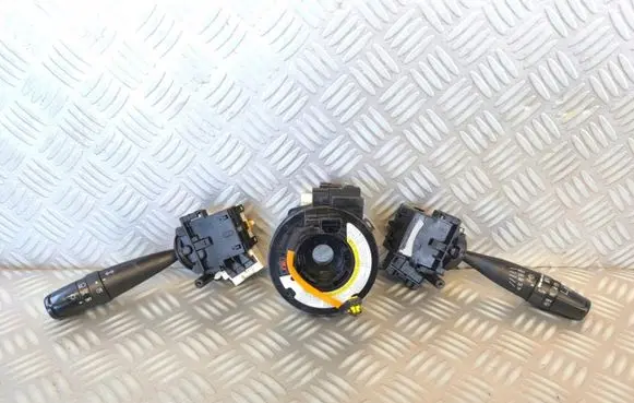 Suzuki SX4 S-Cross Wiper turn signal indicator stalk/switch