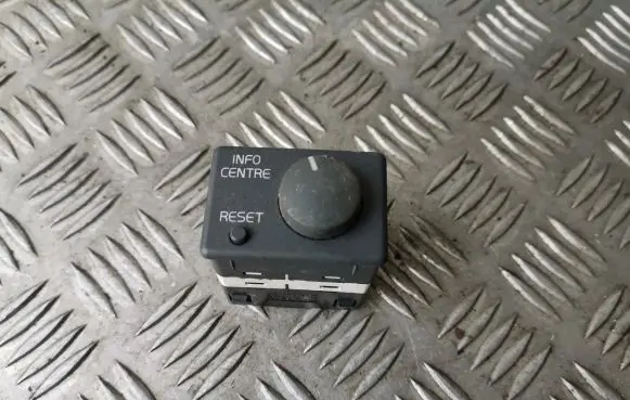 Multifunctional control switch/knob