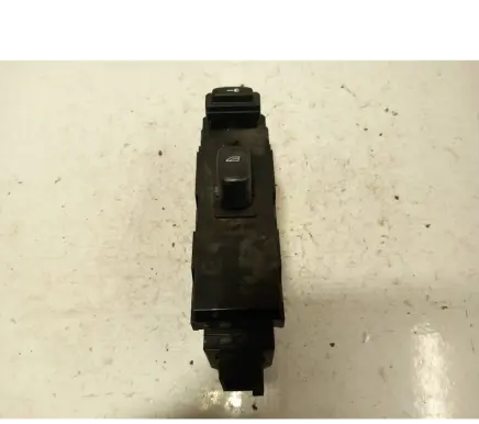 Volvo V70 Electric window control switch 30737519