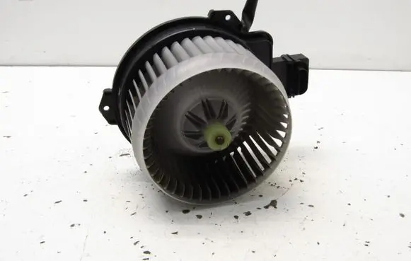 Suzuki Vitara (LY) Electric radiator cooling fan AV1480