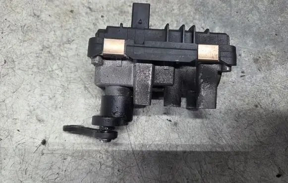BMW 5 F10 F11 Turbine electric control actuator 