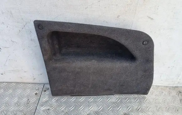 BMW 5 E39 Trunk/boot trim cover 