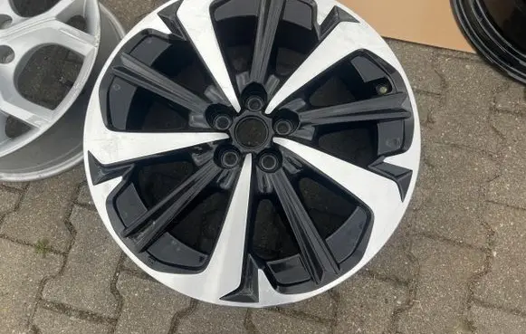 Mazda CX-60 R20 alloy rim 