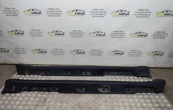Toyota Avensis T270 Sill 7586005010 7586005020 7585005010