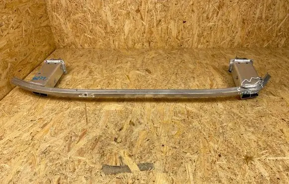 Volvo S60 Front bumper support beam 32246766