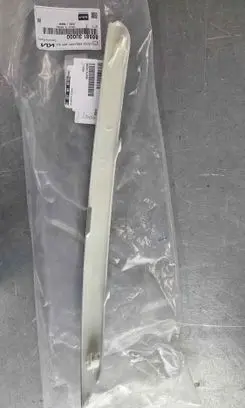 KIA Sportage Front bumper splitter molding 865813U000