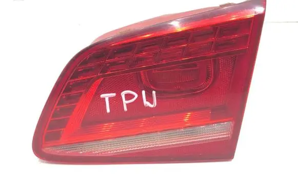 Volkswagen PASSAT B7 Rear/tail lights 3AE945308B