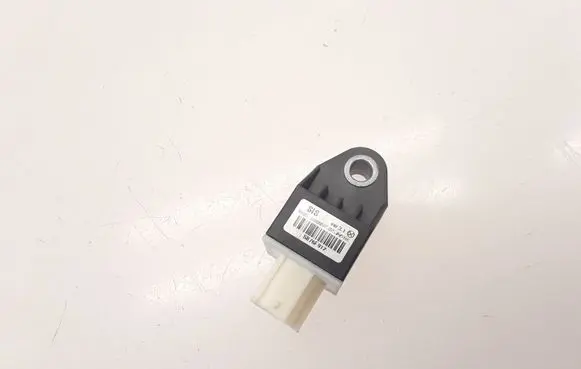 Hyundai i40 Airbag deployment crash/impact sensor 959200U000