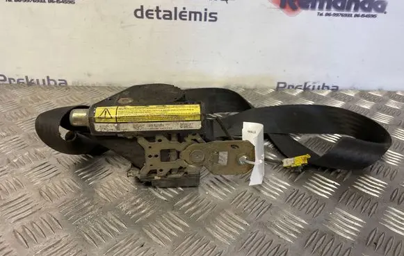 Iveco Daily 30.8 - 9 Front seatbelt 33017260A1