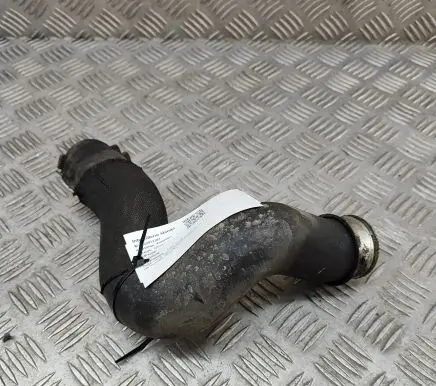 Audi Q7 4L Intercooler hose/pipe 4L0145738B