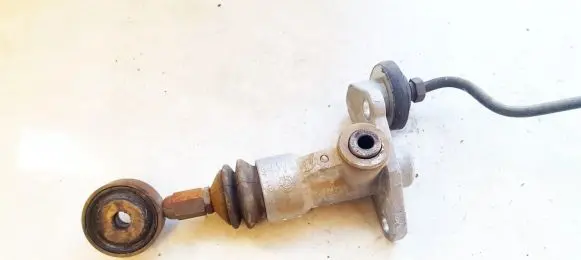 Clutch master cylinder