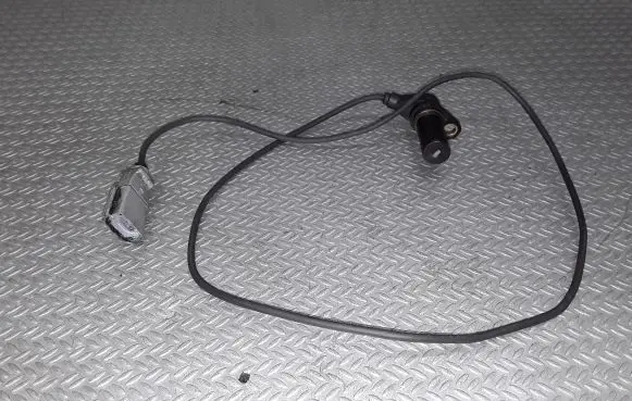 Audi A4 S4 B7 8E 8H Crankshaft position sensor 038907319E
