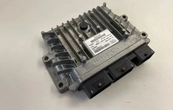 Peugeot 508 Engine control unit/module 9666375980 28335216 9801538280