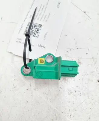 Audi A6 S6 C6 4F Airbag deployment crash/impact sensor 1K0909606C