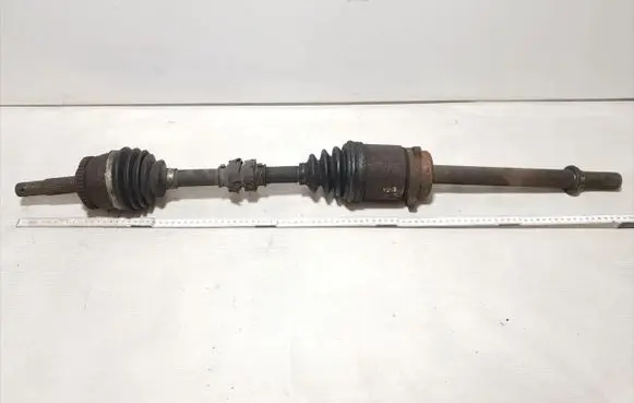 Nissan Primera Front driveshaft