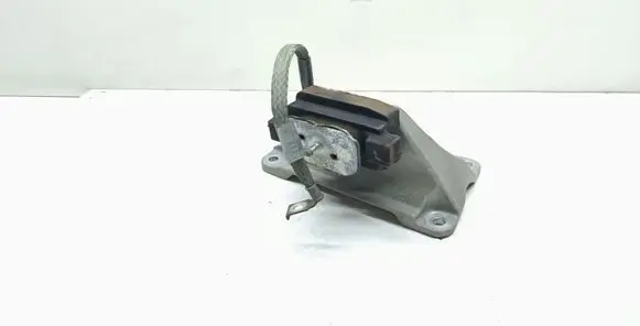 BMW 5 F10 F11 Engine mounting bracket 6781229 22326781229