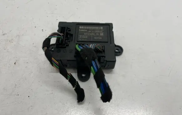 Ford Fiesta Door control unit/module CV1T14B531AG