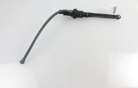 Citroen C3 Picasso Clutch master cylinder 9672096480