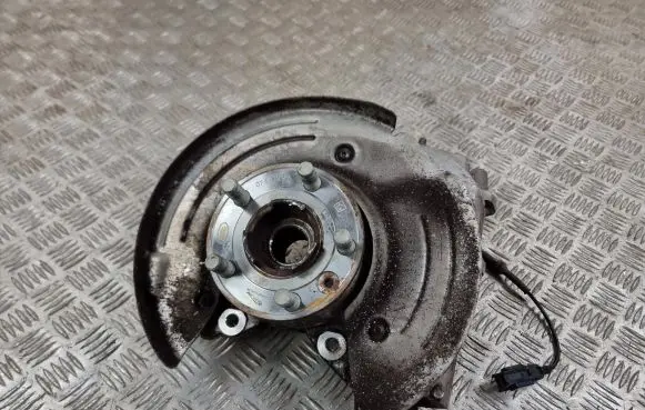 Land Rover Evoque II Rear wheel hub